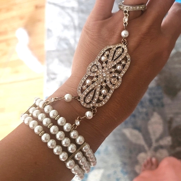 Final 1920s Art Deco Rhinestones Unknown Origin Slave Bracelet - Picture 1 of 15